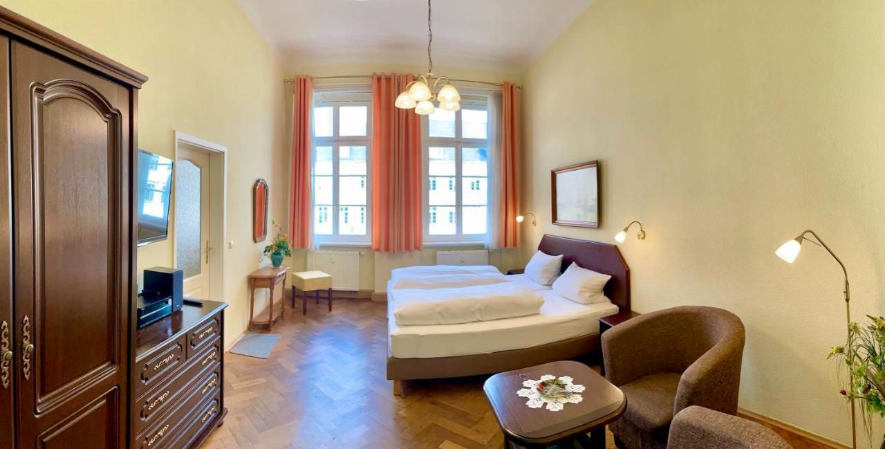 Apartmenthaus Stadt Metz เดรสเดน ภายนอก รูปภาพ