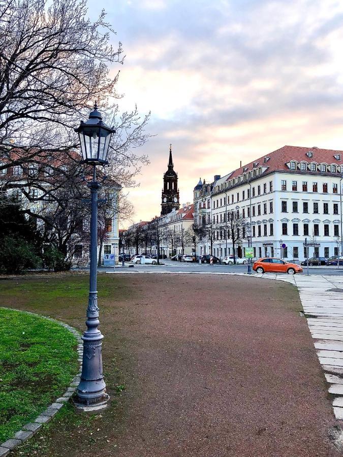 Apartmenthaus Stadt Metz เดรสเดน ภายนอก รูปภาพ